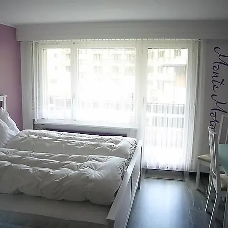 아파트 Saas-almagell Sleeps 7 사스-알마겔